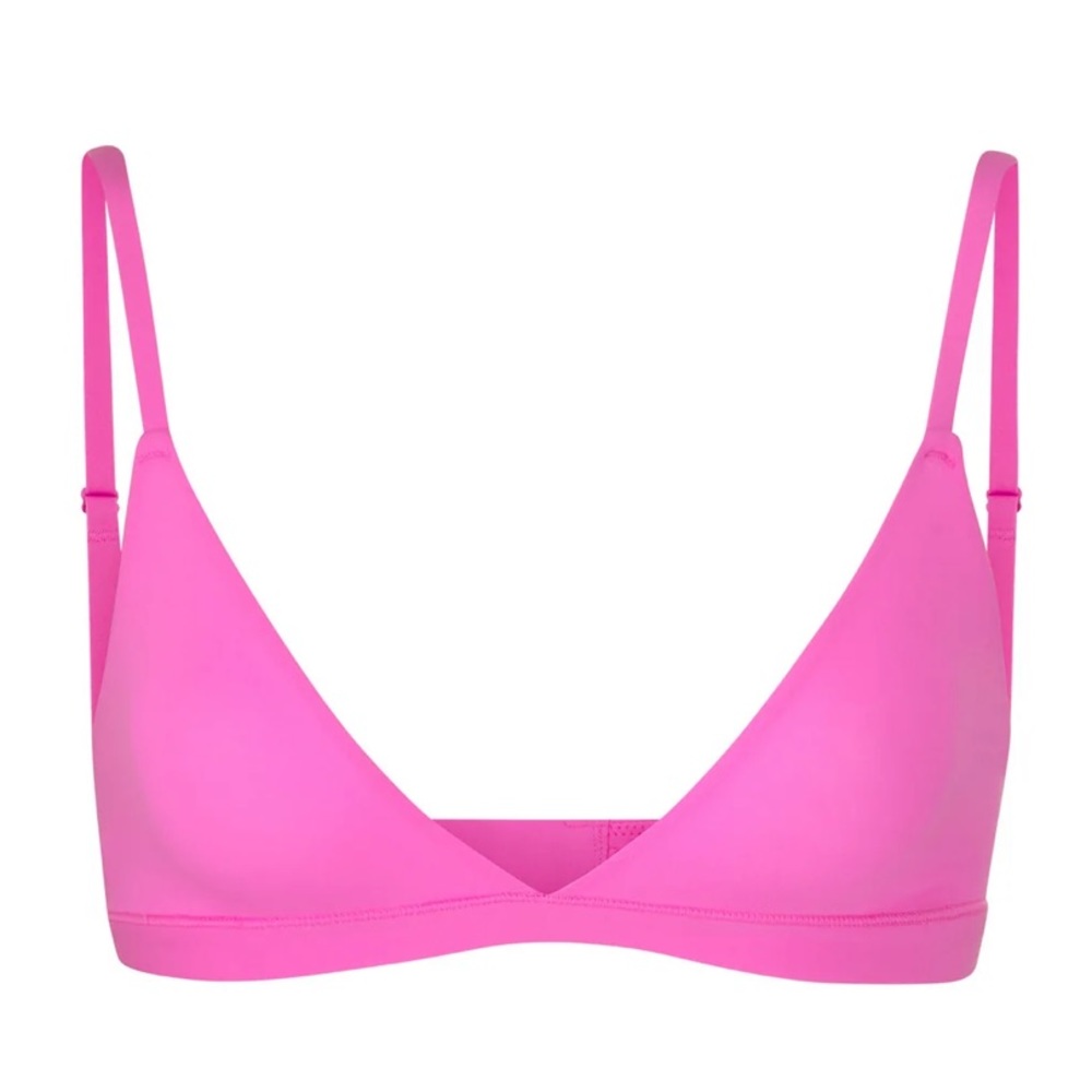 NWOT Skims Fits Everybody Triangle Bra